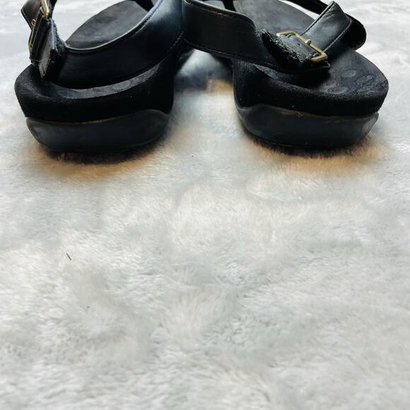 Vionic Womens Danita Sandals Womens 8.5 Black Buckle Slingback Comfort Thongs - Picture 4 of 8